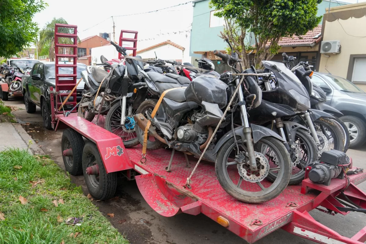 La Provincia retiró 70 motocicletas secuestradas de la Comisaría 9