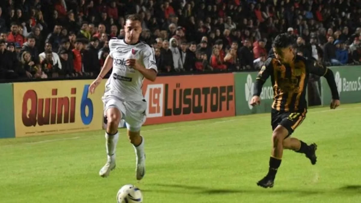 Colón y Mitre con cambio de horario en Santiago del Estero