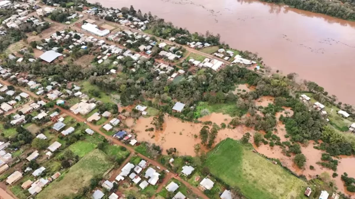 Crecida del río Uruguay: evacuaron a seis familias en Concordia