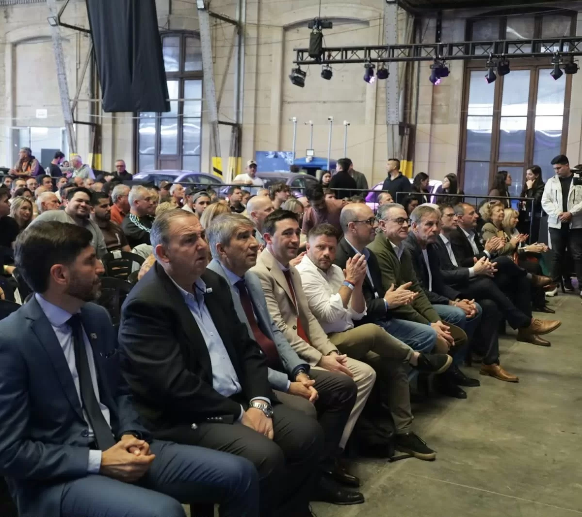 Poletti acompañó la sexta subasta de bienes incautados al delito