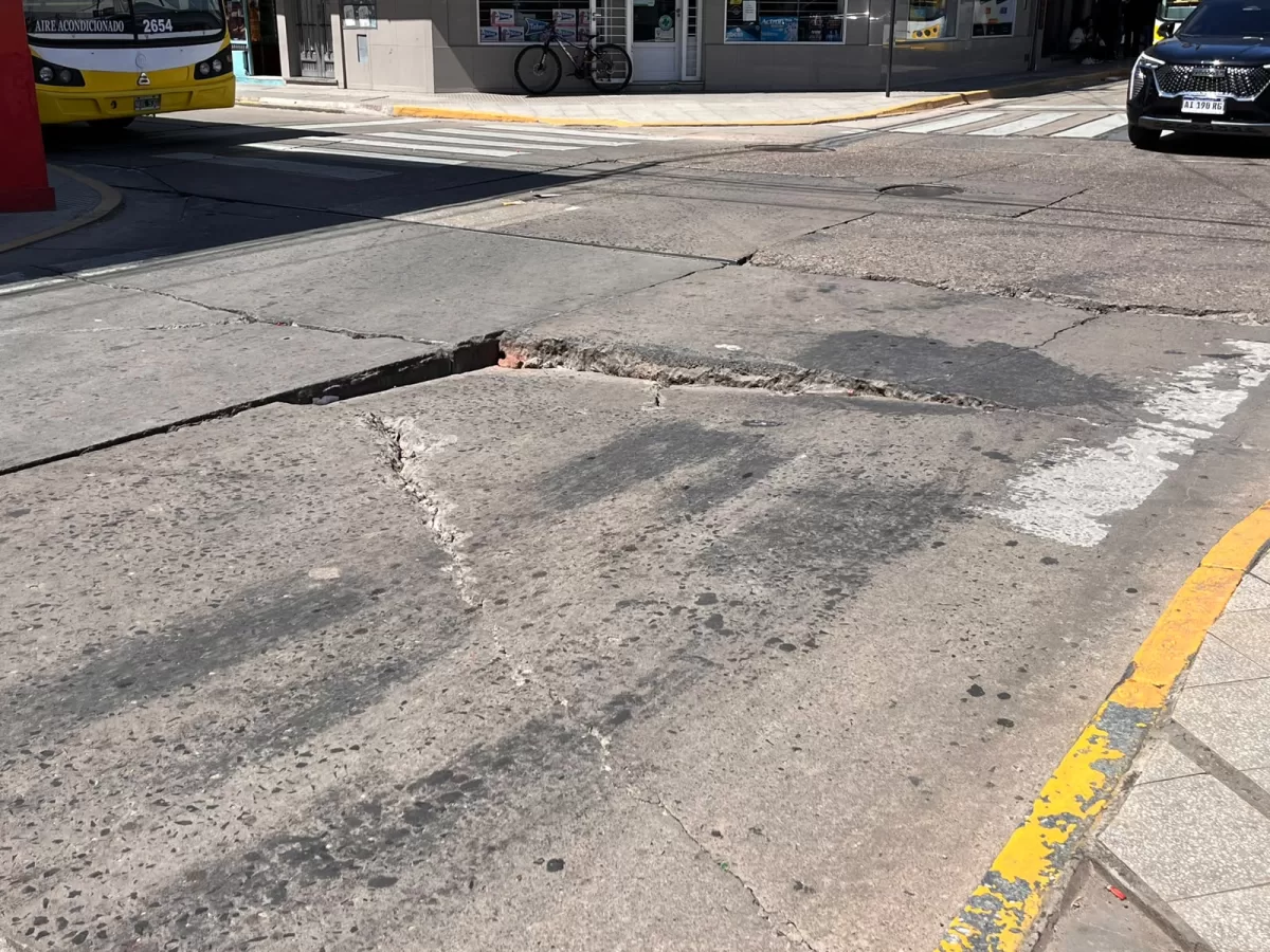 La Municipalidad reparará el pavimento en 9 de Julio y Salta