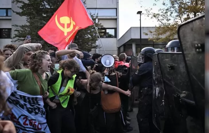 Francia desplegará militares para reforzar a la Policía en las protestas del sábado