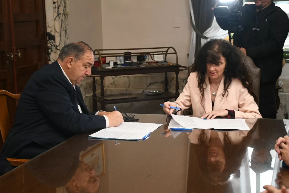 La Municipalidad firmó un convenio con la UNL para fortalecer la preparación de Santa Fe ante El Niño
