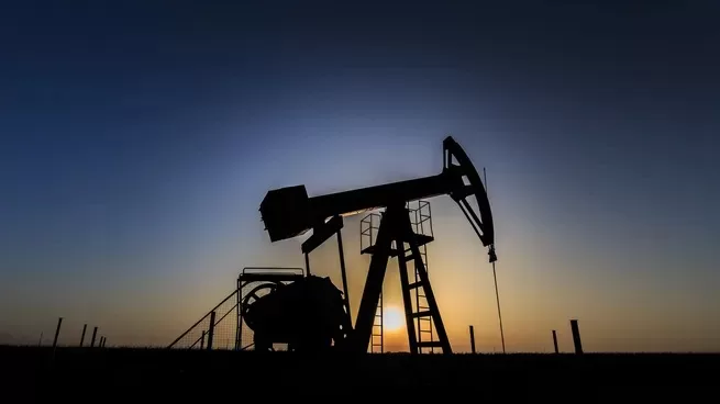 La tensión en el Estrecho de Ormuz no cede: el precio del petróleo se acerca a los US$110