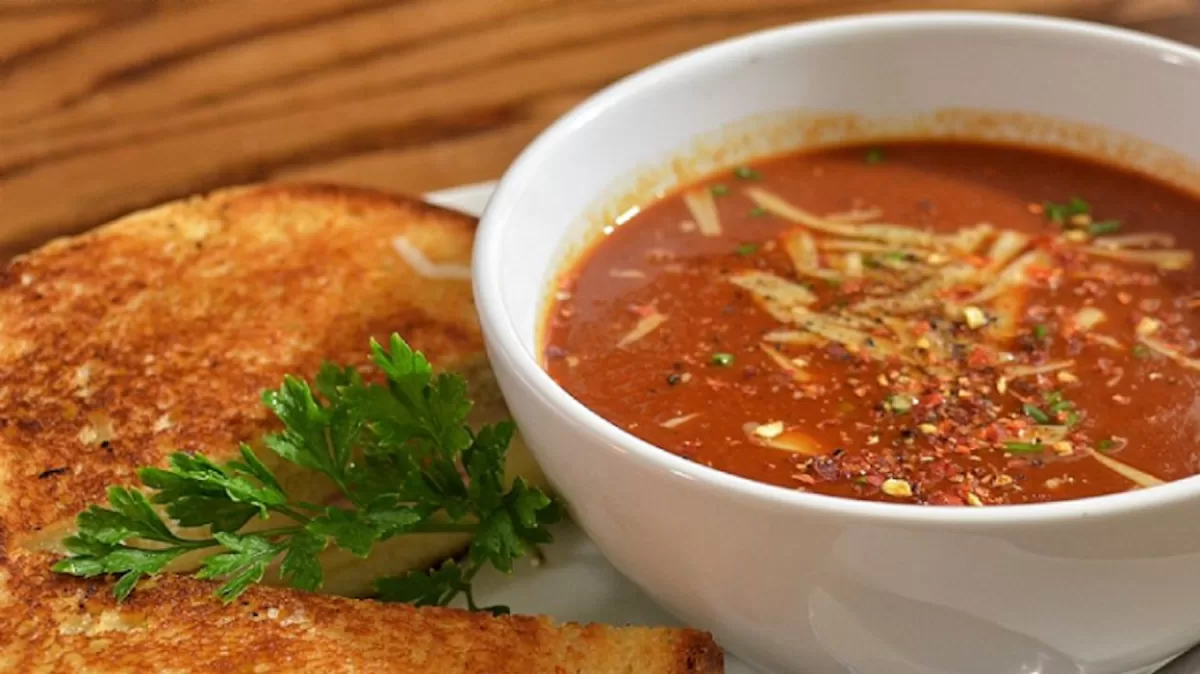 Sopa cremosa de tomate