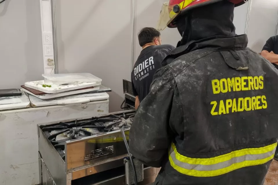 Una garrafa se incendió en la Villa Sudamericana y dejó un hombre herido