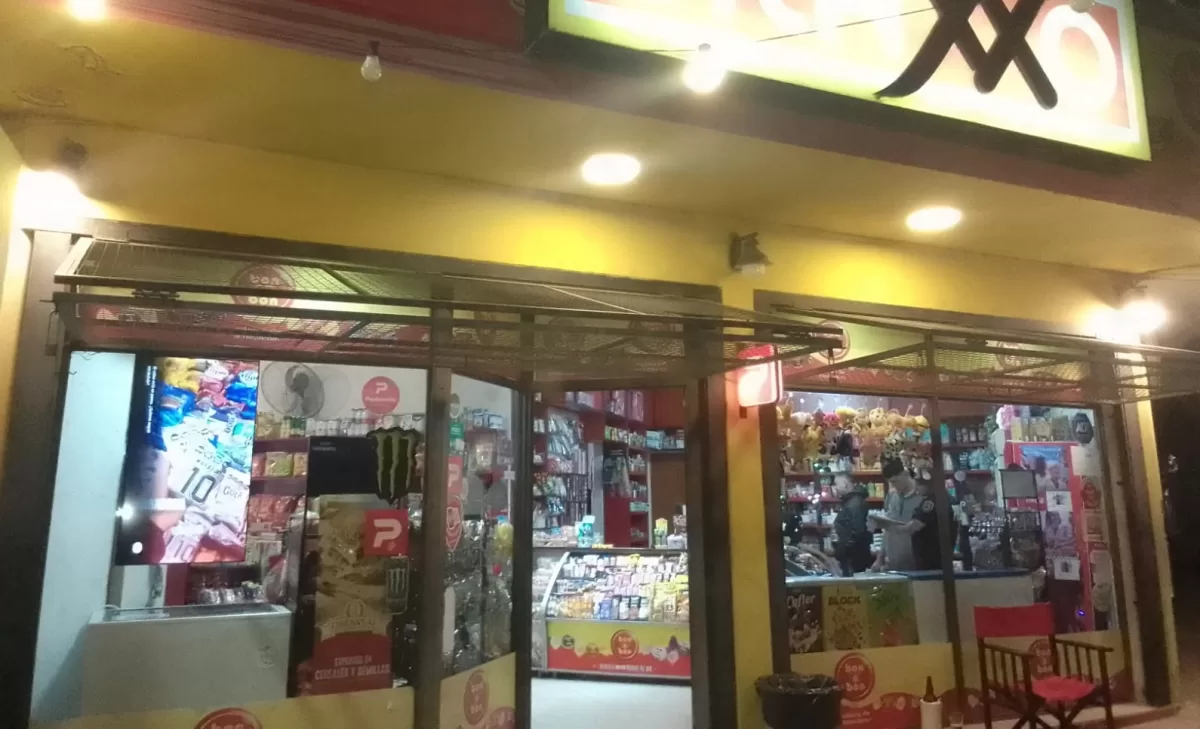 Simuló tener un arma y forcejeó al intentar robar en un comercio de Santa Fe