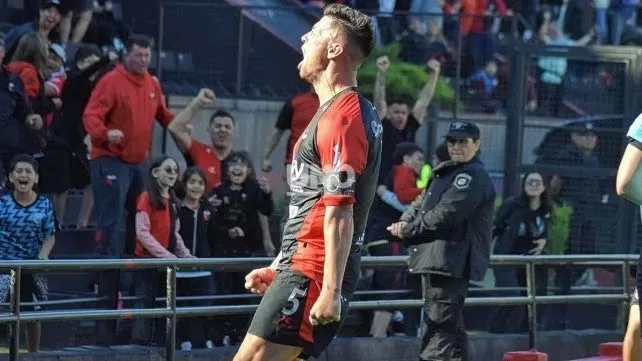 El empuje de Lértora, determinante en Colón: 
