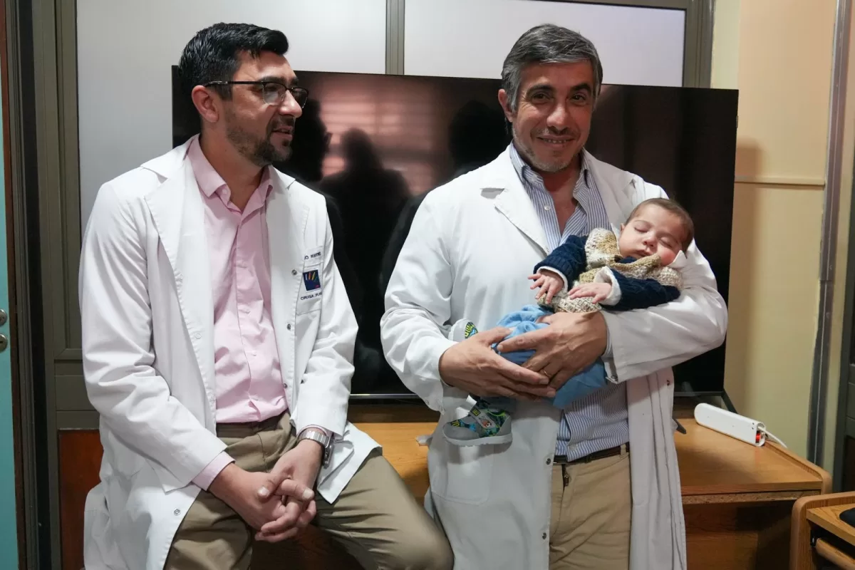 Salud: el Hospital Alassia realizó una cirugía inédita en Santa Fe que evitó una traqueostomía a un recién nacido