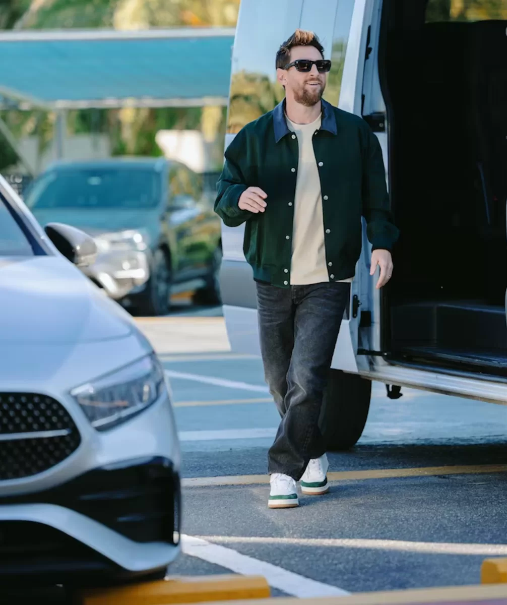 Messi llegó al predio de Ezeiza para su última función con la selección argentina