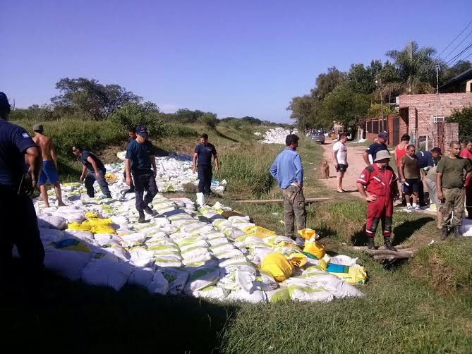 Crecida del Río Paraná - Bomberos zapadores