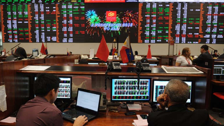 Cerraron las Bolas chinas tras una caída de más del 7%