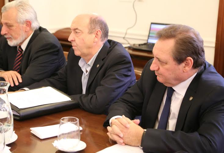 Emergencia hídrica: El Gobierno coordina acciones con municipios y comunas