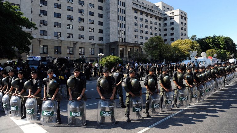 Lanatta y Schillaci llegaron a Buenos Aires en medio de un fuerte operativo de seguridad