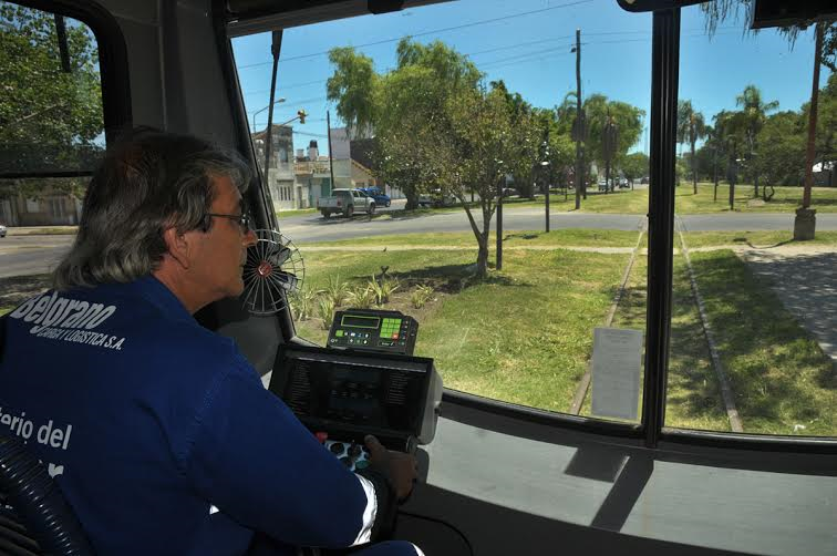 Tren Urbano: el servicio se pone en marcha con 20 viajes diarios   