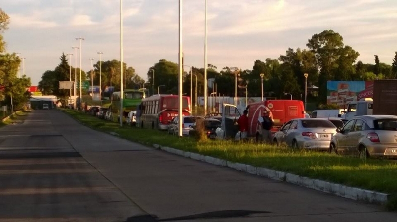 Un camión impactó contra un automóvil en el Túnel Subfluvial