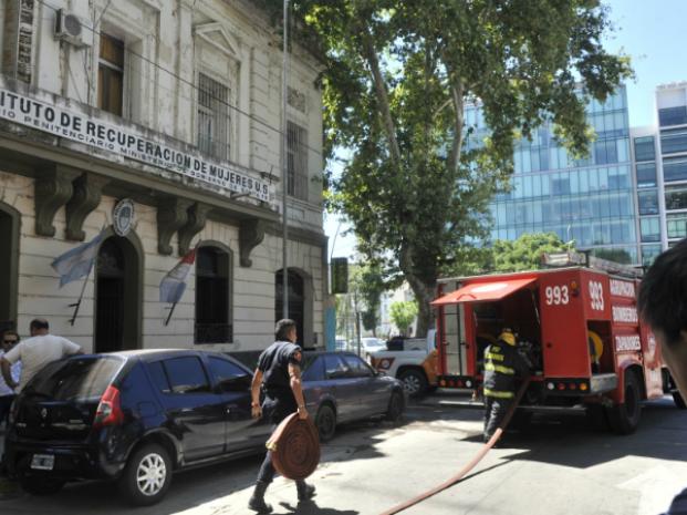 Murió la media hermana del jefe de Los Monos luego de ser agredida en la cárcel de mujeres 