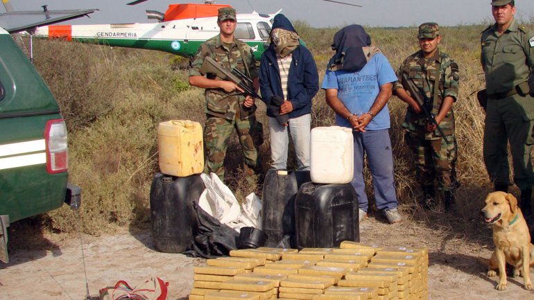 Autorización para derribar aviones y otras medidas de la emergencia en seguridad