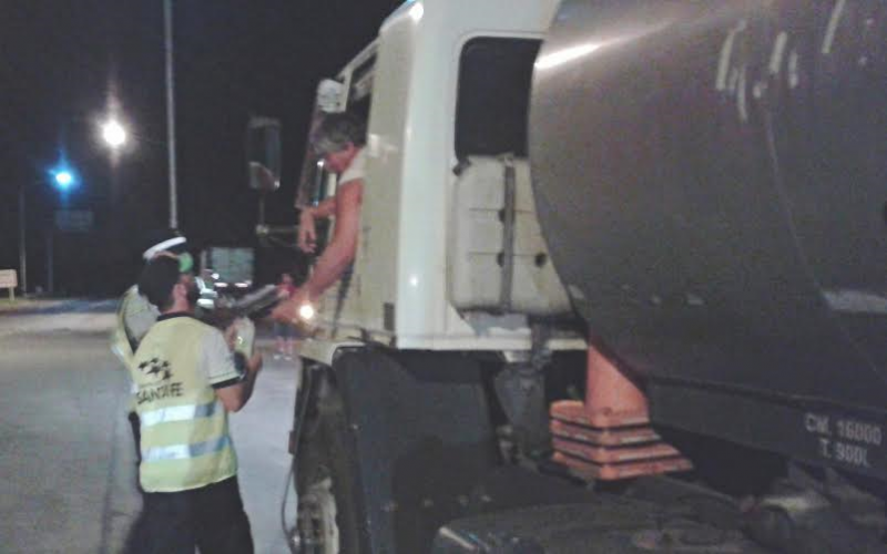 El Gobierno realizó controles de seguridad vial a conductores profesionales en la rutas nacionales 34 y 11