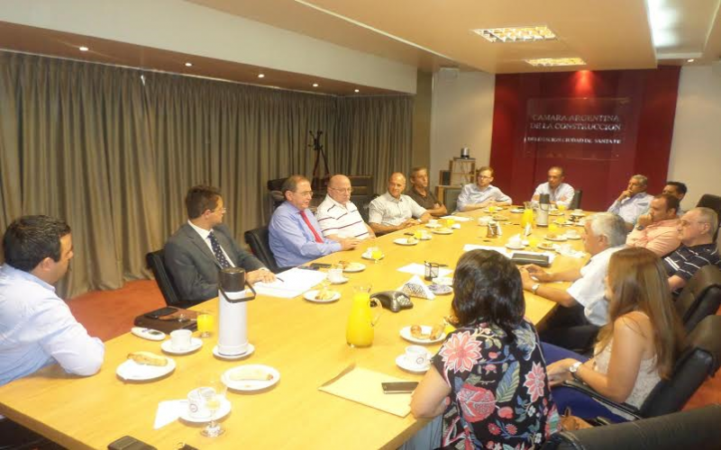 El Ministro de Obras Públicas visitó la delegación Santa Fe de la Cámara Argentina de la Construcción