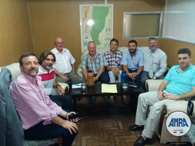 Reunión entre Amra y funcionarios provinciales en el Hospital Eva Perón