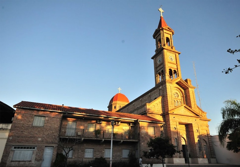 Un sacerdote denunció que le robaron mientras oficiaba la misa