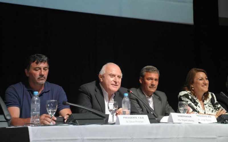 “Las cooperativas agrarias son actores fundamentales de la producción santafesina”