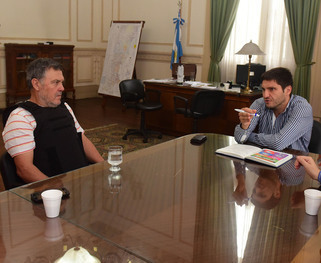 Pullaro recibió a Alberto, papá de Paula Perassi, quien desapareción en el 2011