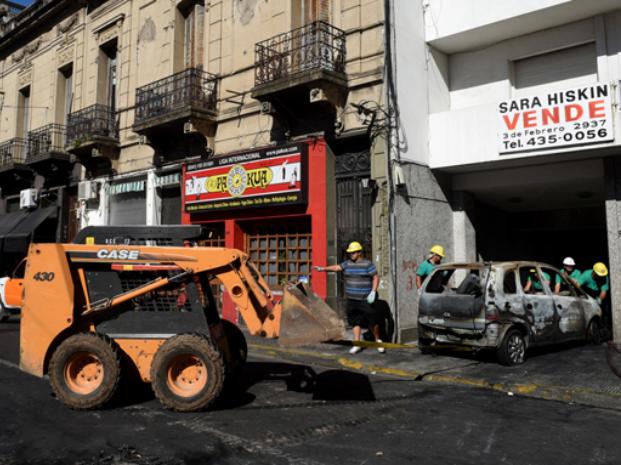 Testimonios abonan la hipótesis de que el incendio habría sido intencional 