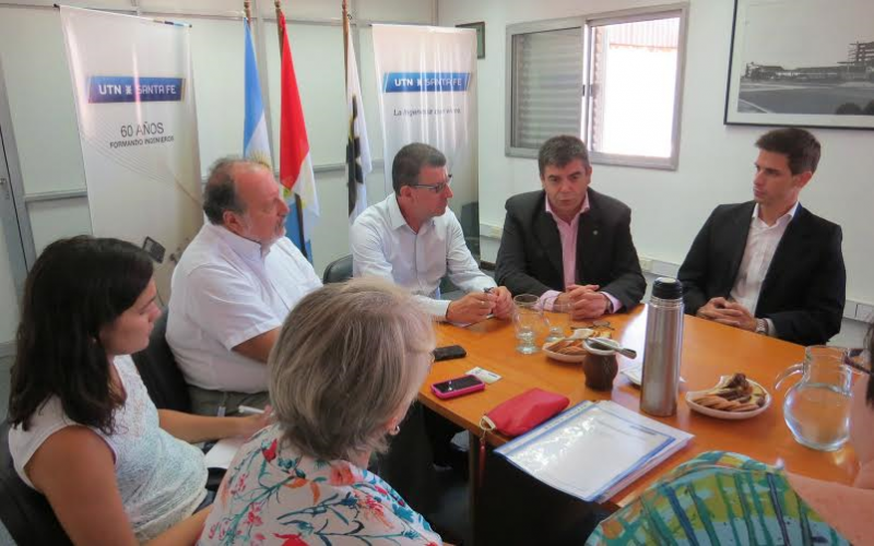 Matozo visitó la UTN – Facultad Regional Santa Fe