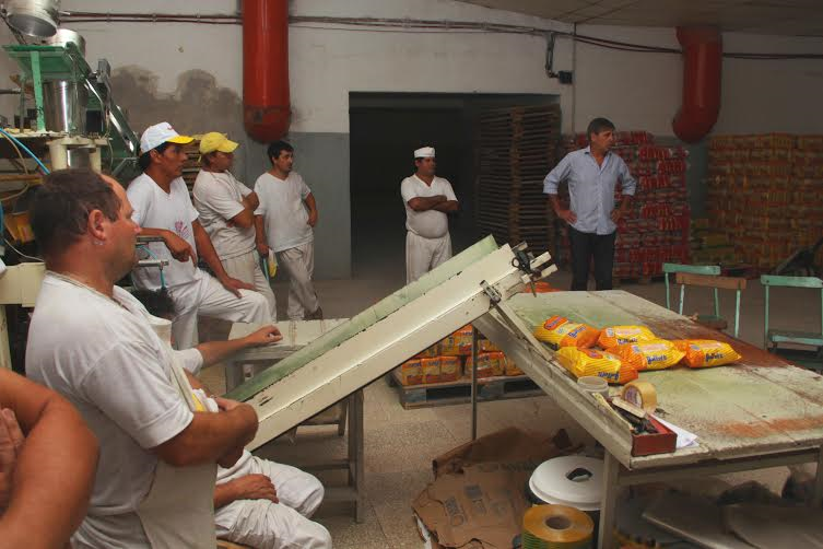 Conflicto en la fábrica Galetti: Jatón se reunió con los trabajadores