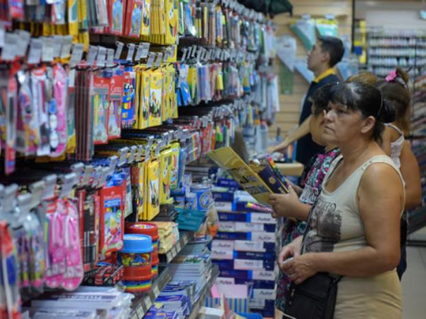 Los precios de útiles escolares sugeridos por la Nación no llegan a Rosario 