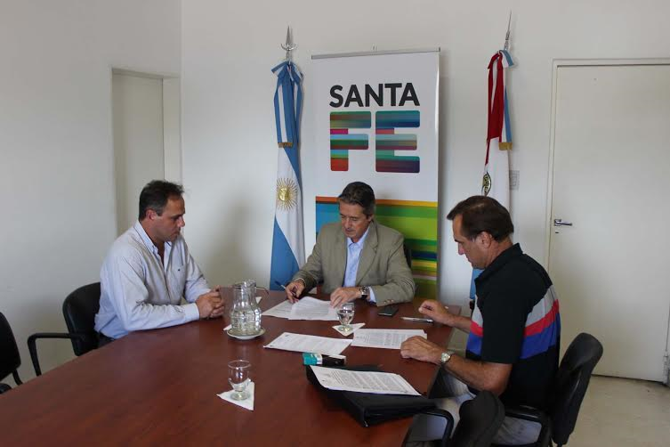 El Gobierno amplía la red de cloacas en la localidad de Santo Domingo