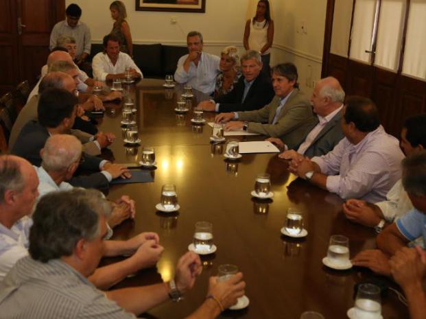 Más de quince millones en obras hídricas para María Susana y Piamonte 