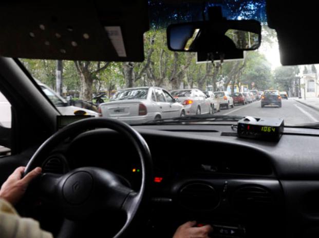 La unidad fiscal creada recibe una denuncia por día de agresiones a taxistas 