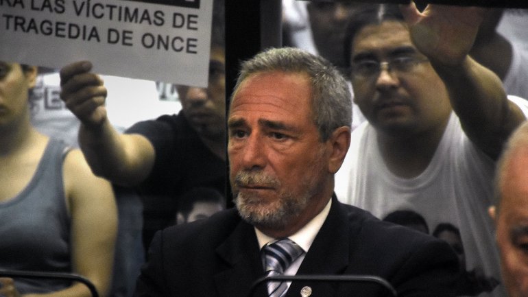 Investigan si una empresa brasileña le pagó coimas a Ricardo Jaime por obras del Sarmiento