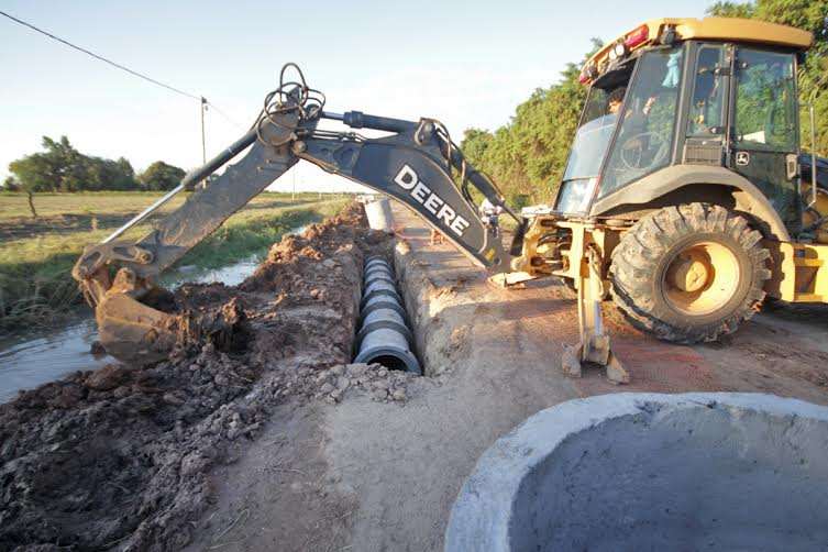 En el Norte de la Ciudad de Santa Fe, está en marcha la remodelación de avenida Peñaloza