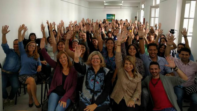 Claudia Balagué encabezó el tercer encuentro de Tutores del Plan Vuelvo a Estudiar Virtual