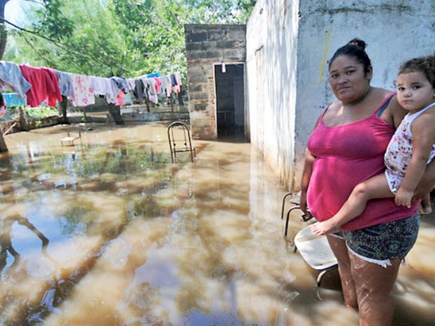A tres meses de la crecida, en la provincia aún hay casi 1.500 evacuados 