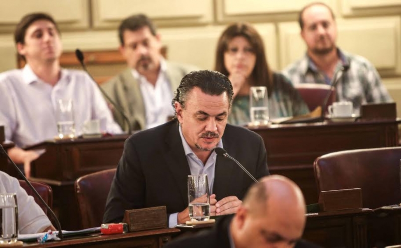 Galassi a favor de que los nuevos jefes policiales cuenten con aval legislativo