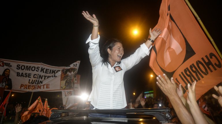 Elecciones en Perú: Keiko Fujmori ganó por amplio margen, pero habrá ballotage
