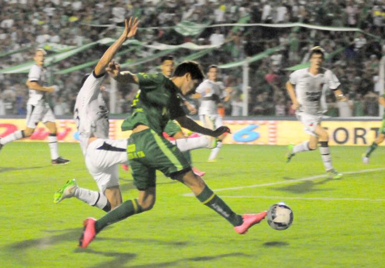 Colón perdió 1 a 0 con Sarmiento en Junín