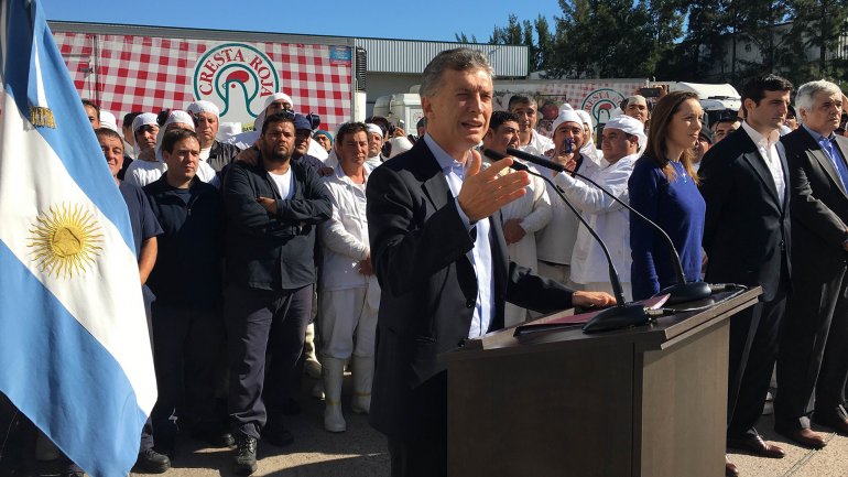 El Gobierno evalúa vetar la ley antidespidos si la vota el Congreso