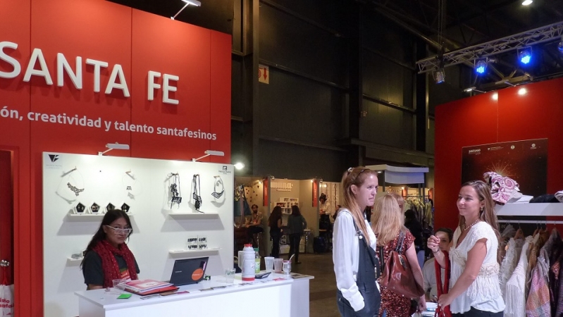Diez emprendedores santafesinos formarán parte del stand de la provincia en la feria Puro Diseño