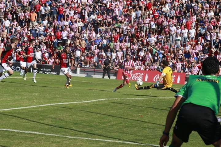 Superclásico Santafesino: Unión le ganó 1 a 0 a Colón en el 15 de Abril