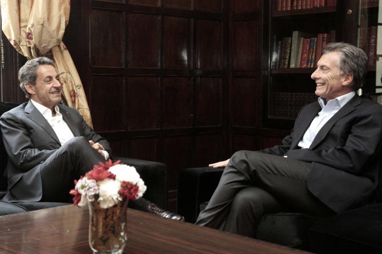 Macri suspendió su visita a La Pampa y recibe esta tarde al ex presidente Sarkozy