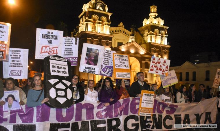 Realizaron una marcha contra la violencia de género