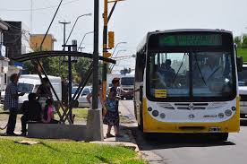 Impulsan que los colectivos paren en todas las esquinas