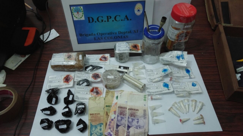 Personal antinarcóticos secuestró marihuana y cocaína