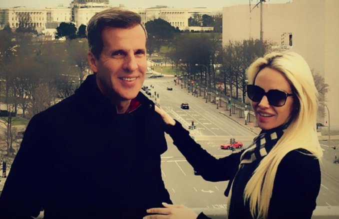 LUCIANA SALAZAR Y MARTIN REDRADO SE MUDAN A WASHINGTON